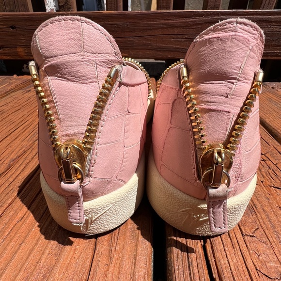 Giuseppe Zanotti Pink Leather Slip-on Sneakers  size 40 US 9 with chain & zipper - Picture 4 of 9